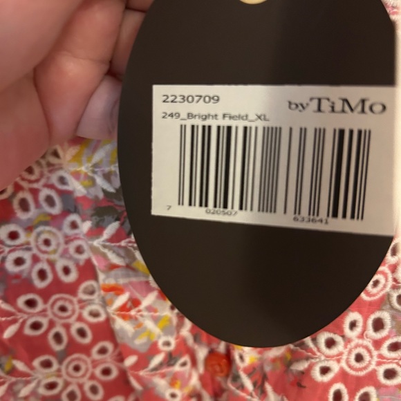 NWT: By Timo Floral Eyelet Blouse size XL - Picture 4 of 8